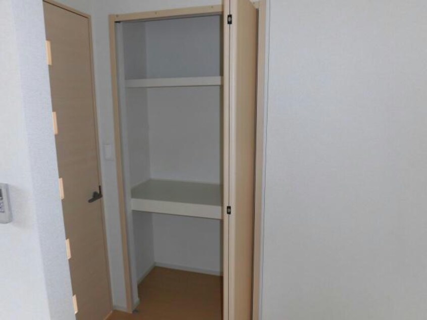  総武本線/四街道駅 徒歩44分 1階 築12年