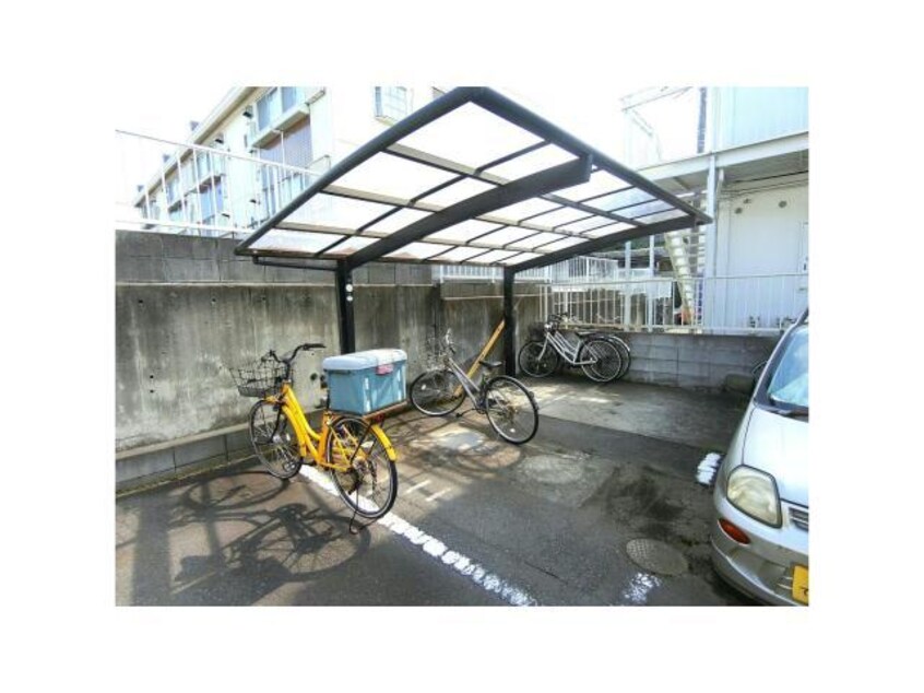  総武線/西千葉駅 バス23分愛生町下車:停歩4分 1階 築33年