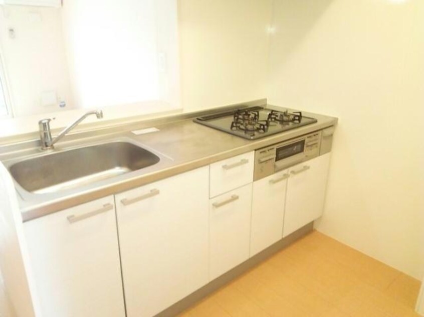  総武本線/四街道駅 徒歩14分 1階 築11年