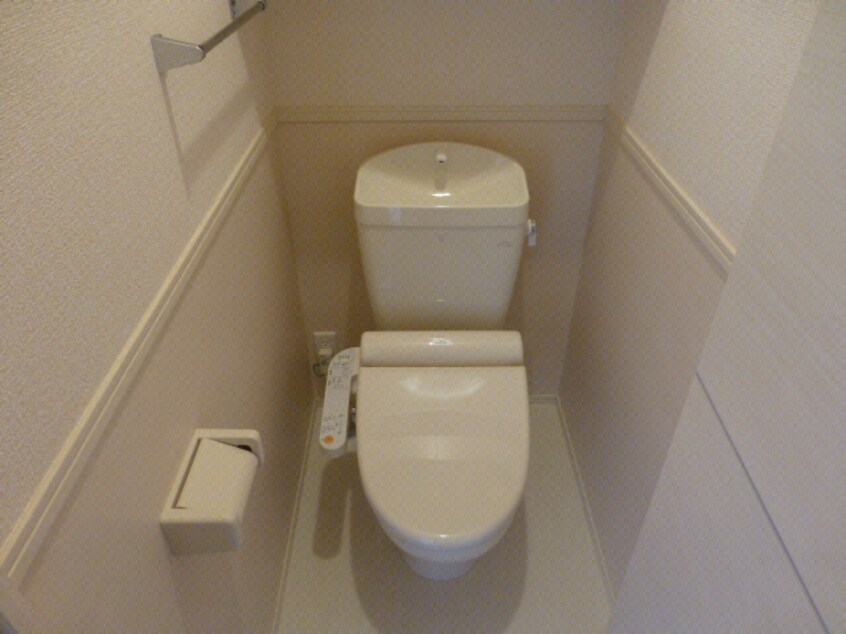 シャワー付きトイレ 総武本線/四街道駅 徒歩24分 3階 築11年