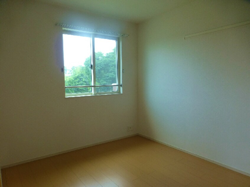  総武本線/四街道駅 バス13分総合公園前バス停下車:停歩13分 2階 築11年