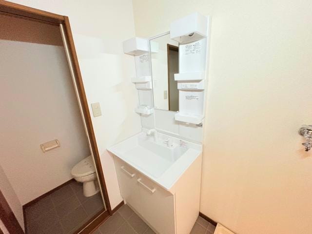  総武本線/四街道駅 バス7分六方新田下車:停歩8分 2階 築31年