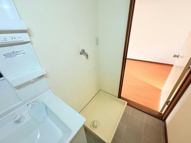  総武本線/四街道駅 バス7分六方新田下車:停歩8分 2階 築31年