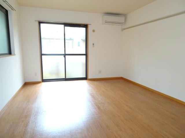  総武本線/四街道駅 徒歩20分 1-2階 築20年