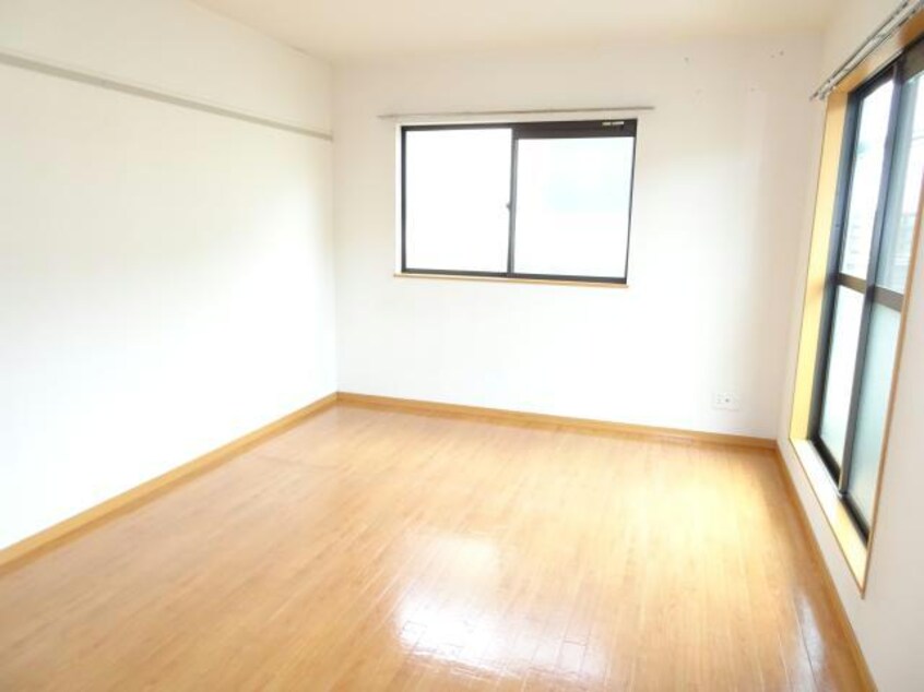  総武本線/四街道駅 徒歩20分 1-2階 築20年