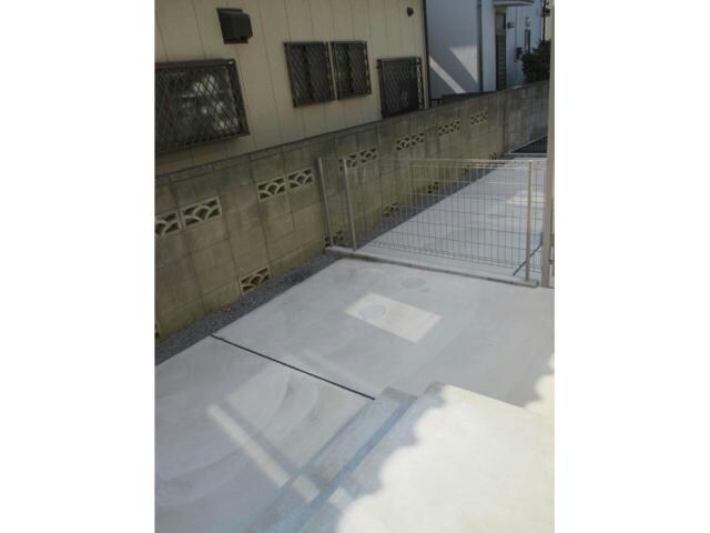  総武本線/四街道駅 バス9分山王公民館下車:停歩6分 1階 築7年