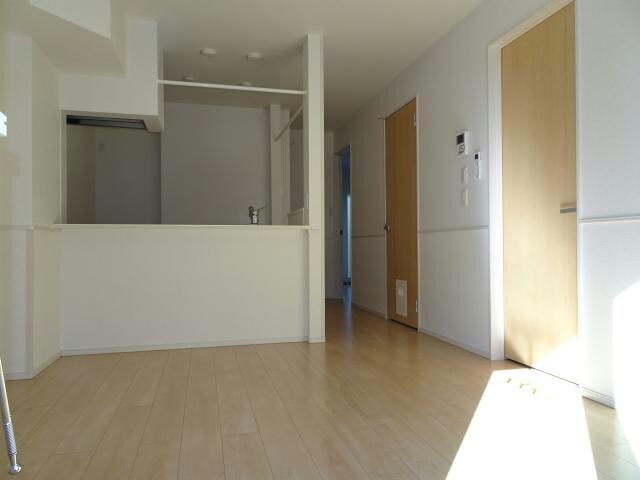  総武本線/四街道駅 徒歩27分 1階 築7年