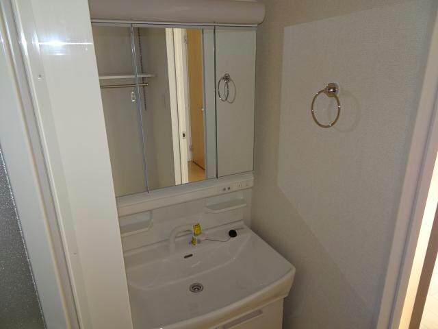  総武本線/四街道駅 徒歩27分 1階 築7年