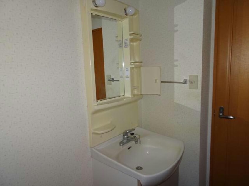  京成本線/京成佐倉駅 徒歩6分 2階 築25年