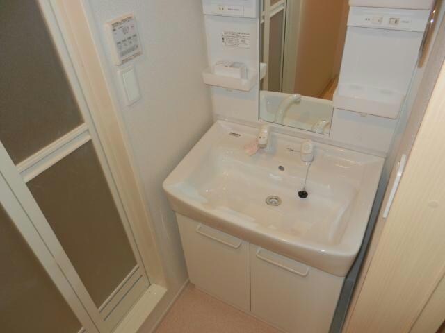  京成本線/京成佐倉駅 徒歩18分 1階 築13年