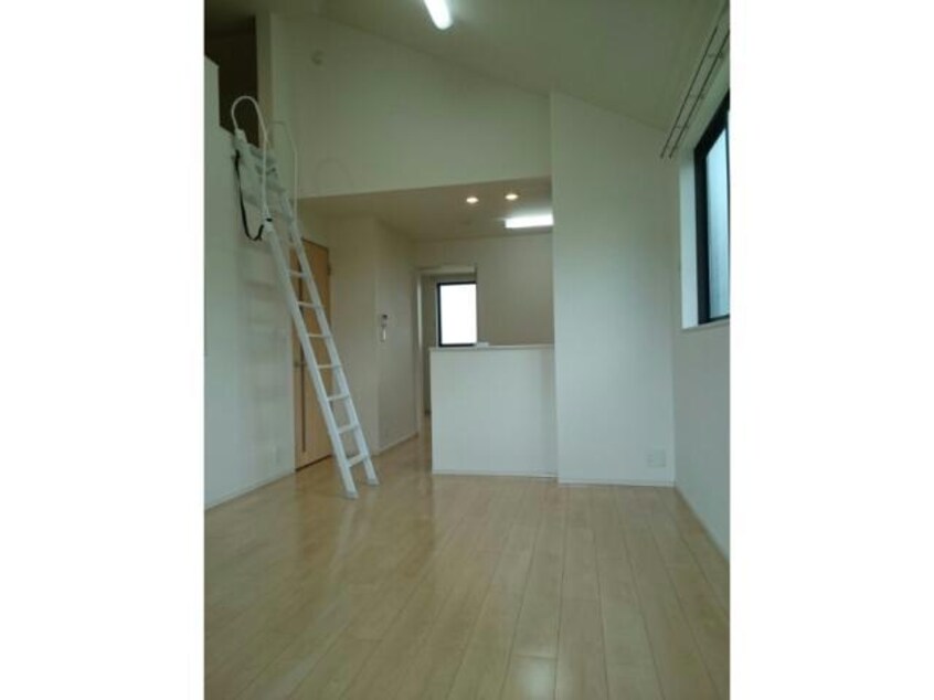  総武本線/佐倉駅 徒歩12分 1階 築9年