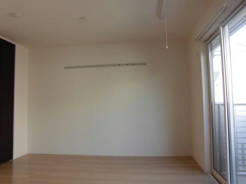  千葉都市モノレール２号線/スポーツセンター駅 徒歩30分 2階 築9年