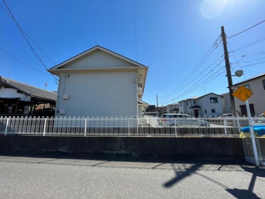  総武本線/四街道駅 車移動　10分3.4km 1-2階 築34年