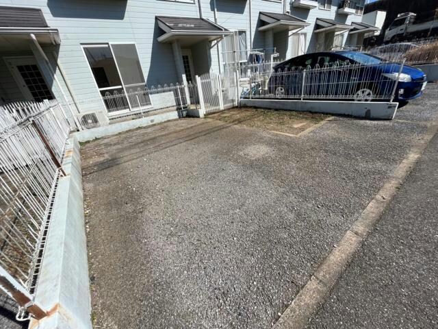  総武本線/四街道駅 車移動　10分3.4km 1-2階 築36年