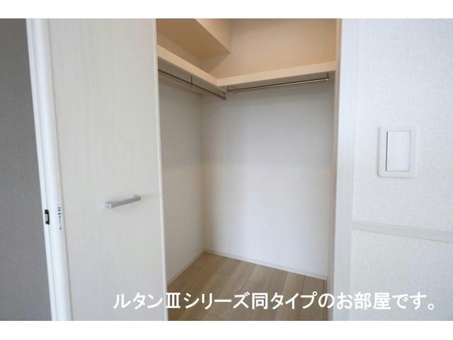  総武線/稲毛駅 バス21分長沼原町下車:停歩4分 2階 建築中