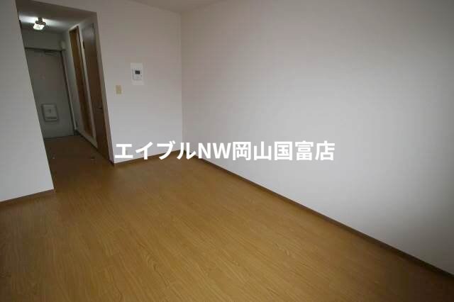  エステートタカツキ