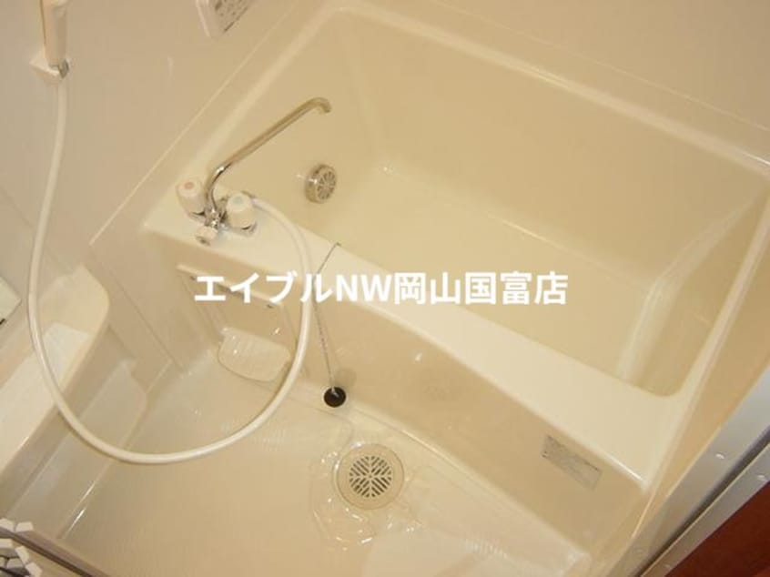  赤穂線（岡山県内）/西大寺駅 徒歩30分 1階 築18年