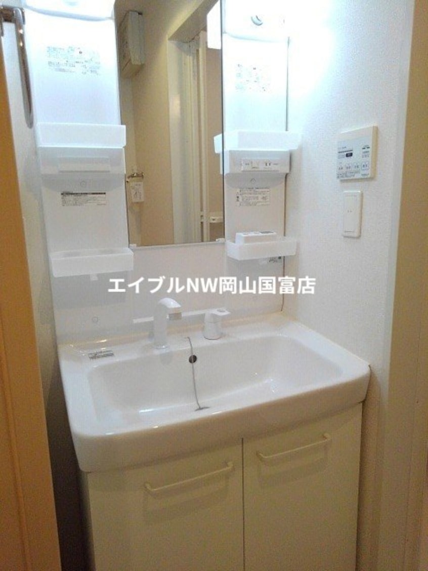  赤穂線（岡山県内）/香登駅 徒歩16分 1階 築10年