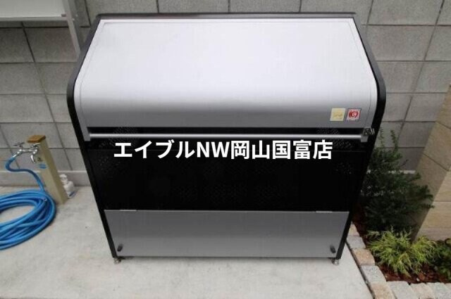  岡山市電東山本線<岡山電気軌道>/東山・おかでんミュージアム駅 徒歩30分 1階 築9年