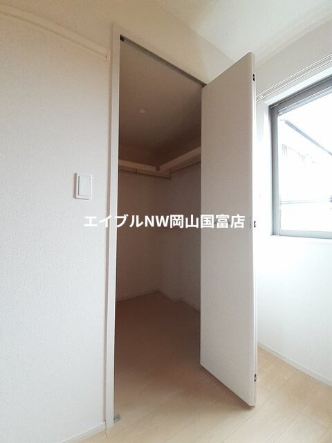  岡山市電東山本線<岡山電気軌道>/東山・おかでんミュージアム駅 徒歩30分 1階 築9年