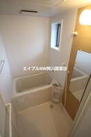  メゾネット八幡　B棟