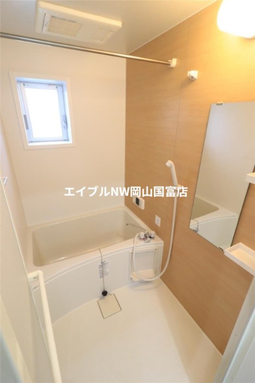  山陽本線（中国）/東岡山駅 徒歩15分 1階 築7年