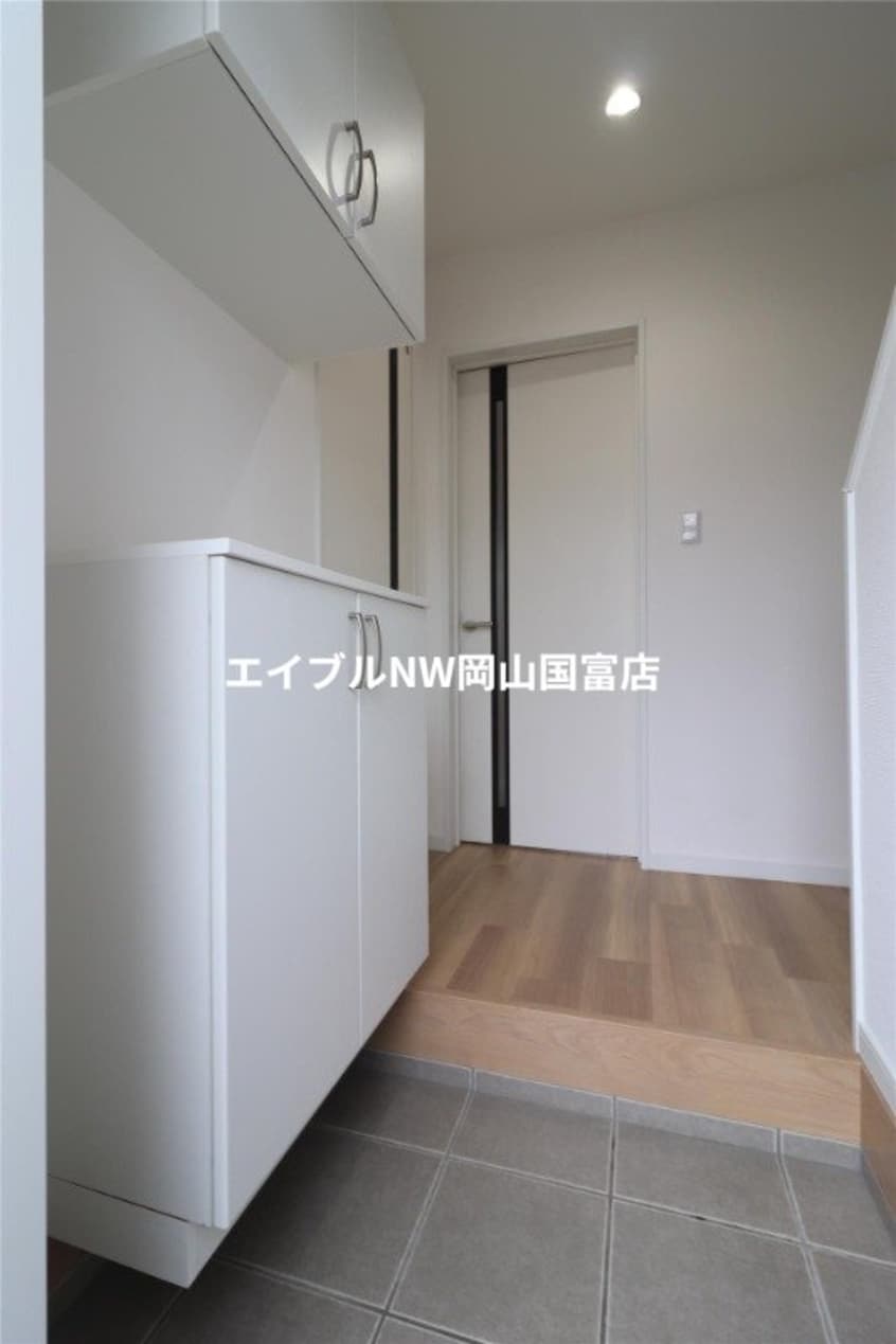  山陽本線（中国）/東岡山駅 徒歩15分 1階 築7年