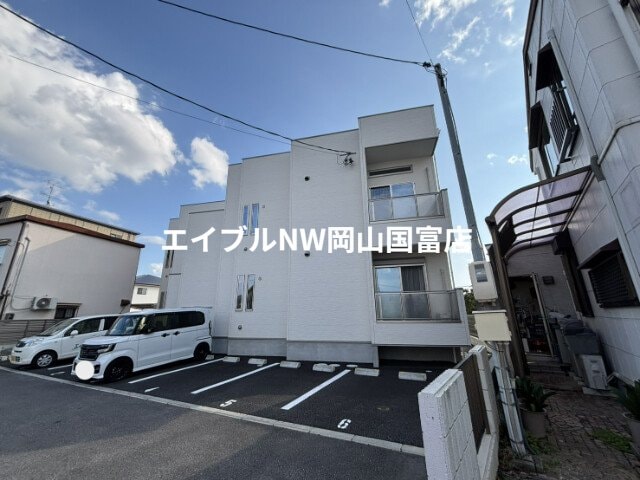  岡山市電東山本線<岡山電気軌道>/東山・おかでんミュージアム駅 徒歩35分 1階 築2年