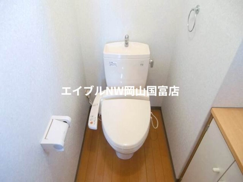  ローレルコート西川原