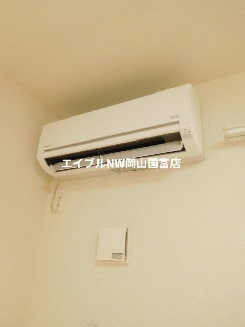  山陽本線（中国）/西川原駅 徒歩20分 2階 築8年