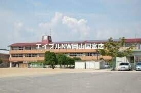 瀬戸内市立今城小学校(小学校)まで1748m 赤穂線（岡山県内）/邑久駅 徒歩19分 1階 築19年