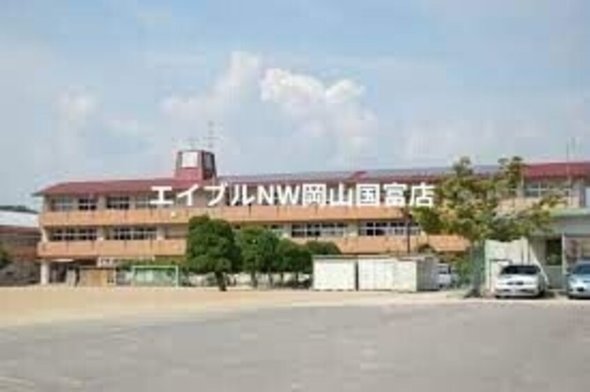 瀬戸内市立今城小学校(小学校)まで1748m 赤穂線（岡山県内）/邑久駅 徒歩19分 1階 築19年