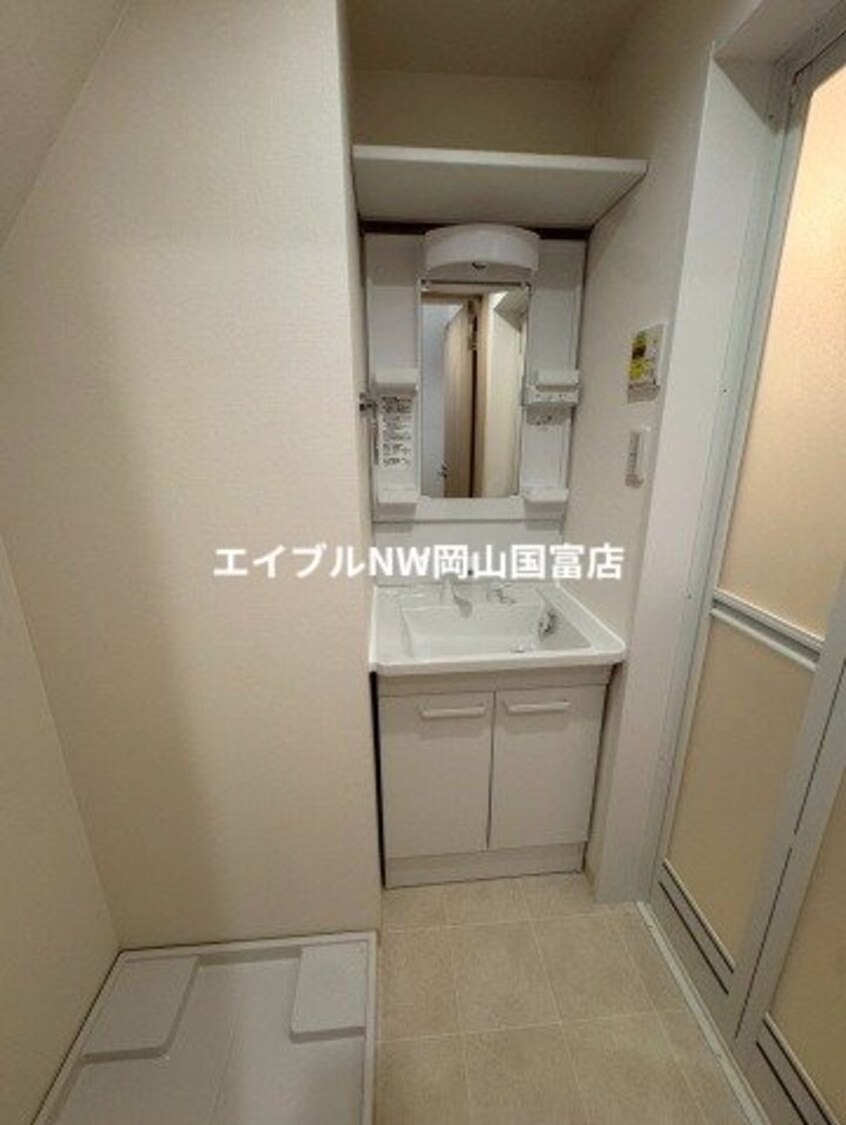  山陽本線（中国）/高島駅 徒歩16分 2階 1年未満