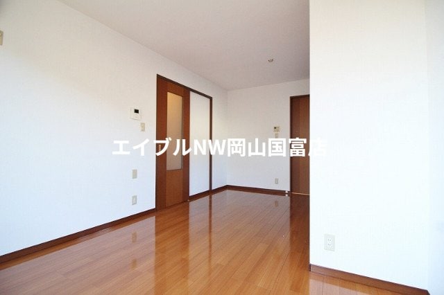  岡山市電東山本線<岡山電気軌道>/東山・おかでんミュージアム駅 徒歩53分 2階 築22年