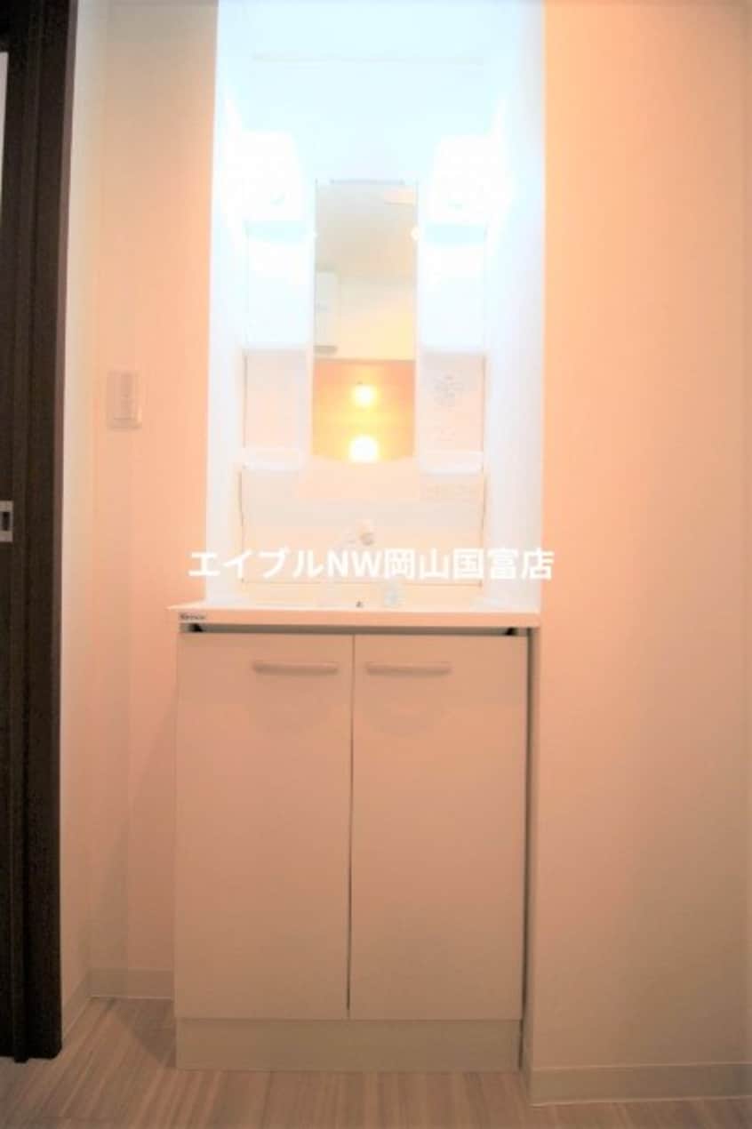  山陽本線（中国）/東岡山駅 徒歩10分 1階 築4年