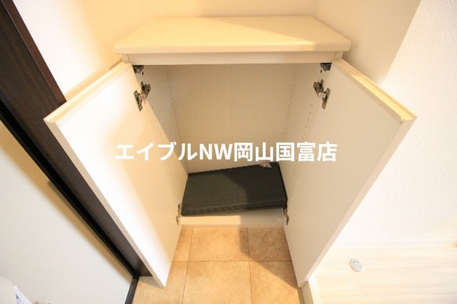  山陽本線（中国）/東岡山駅 徒歩10分 1階 築4年