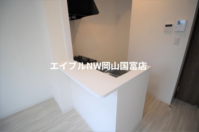  山陽本線（中国）/東岡山駅 徒歩10分 1階 築4年