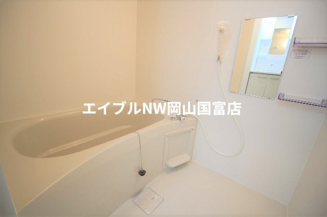  山陽本線（中国）/東岡山駅 徒歩10分 1階 築4年
