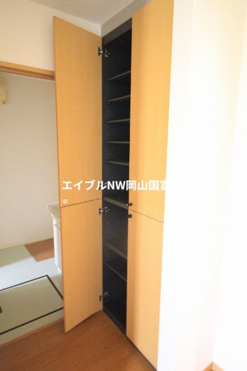  岡山市電東山本線<岡山電気軌道>/中納言駅 徒歩10分 1階 築22年