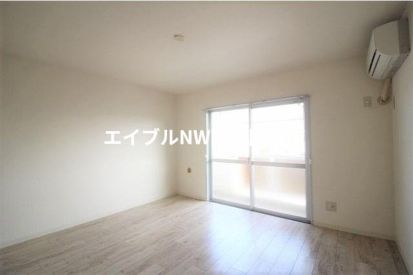  パークウェイ高島