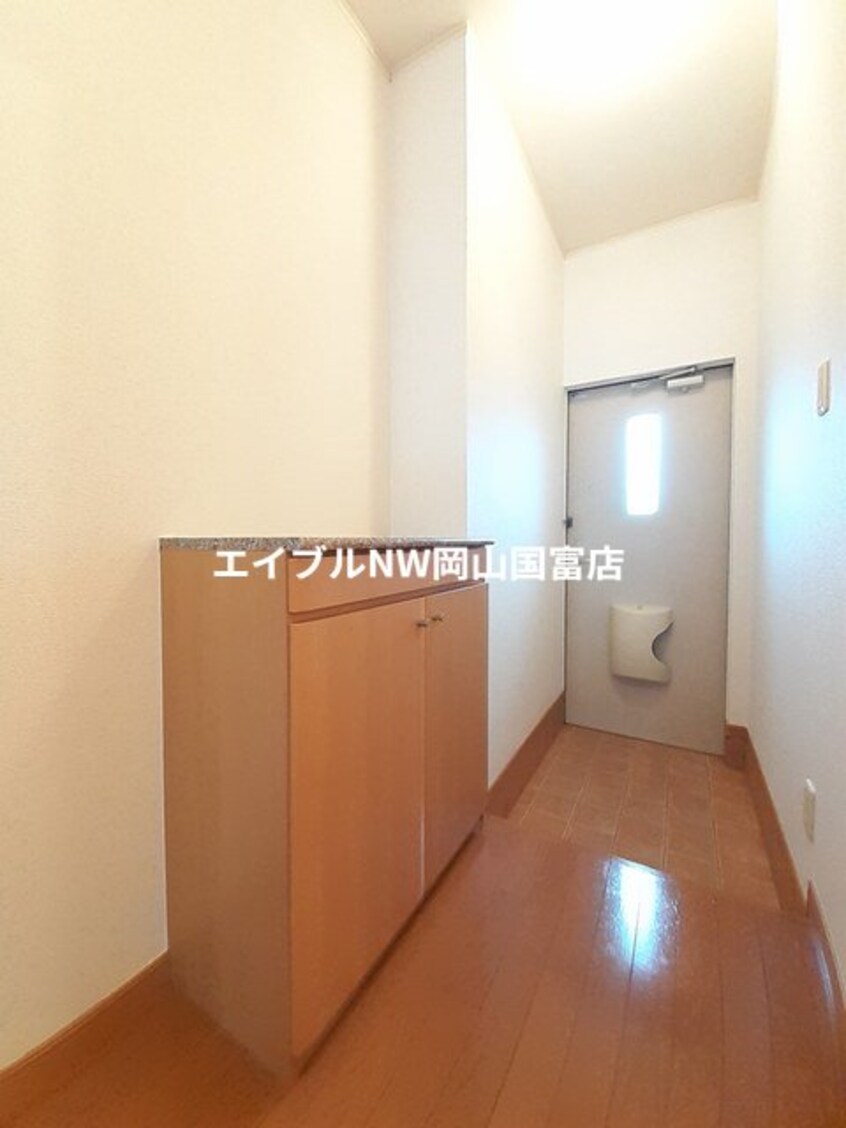  山陽本線（中国）/高島駅 徒歩26分 1階 築18年