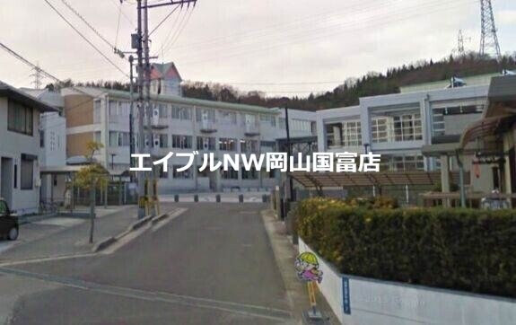 岡山市立城東台小学校(小学校)まで1457m ピエスモンテ