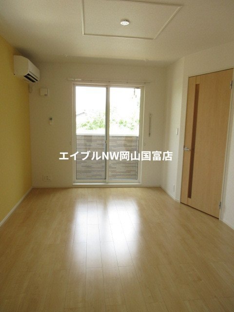  赤穂線（岡山県内）/伊部駅 徒歩9分 1階 築7年