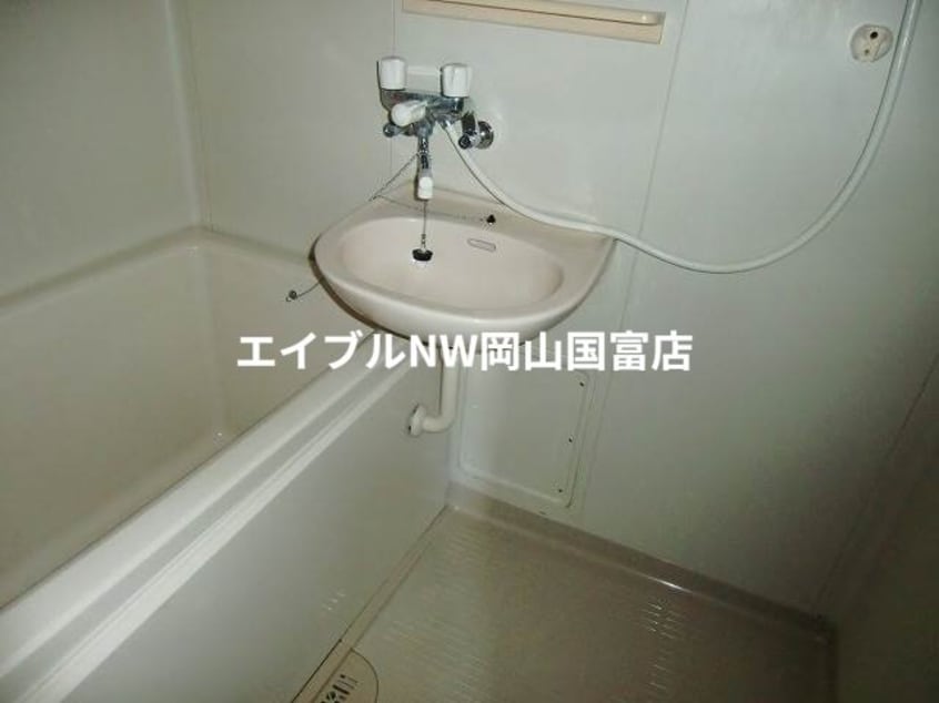  ワンルーム花房