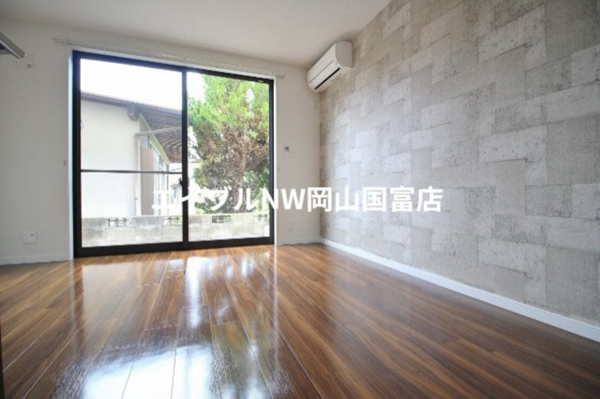  山陽本線（中国）/東岡山駅 徒歩7分 1階 築8年