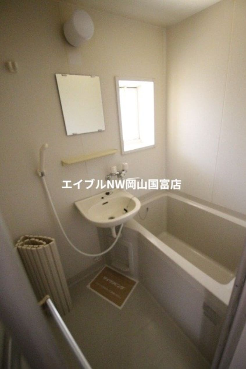  レジデ・アイ　Ｂ棟