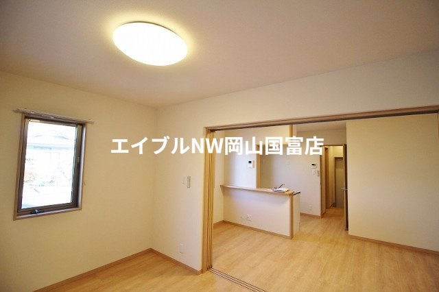  岡山市電東山本線<岡山電気軌道>/東山・おかでんミュージアム駅 徒歩39分 1階 築5年