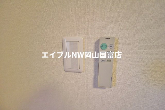  岡山市電東山本線<岡山電気軌道>/東山・おかでんミュージアム駅 徒歩39分 1階 築5年