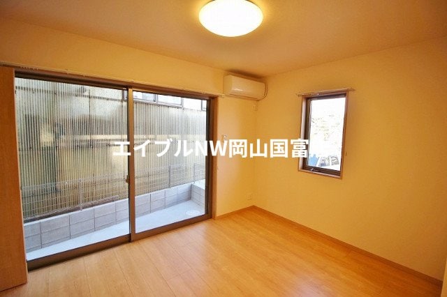  岡山市電東山本線<岡山電気軌道>/東山・おかでんミュージアム駅 徒歩39分 1階 築5年