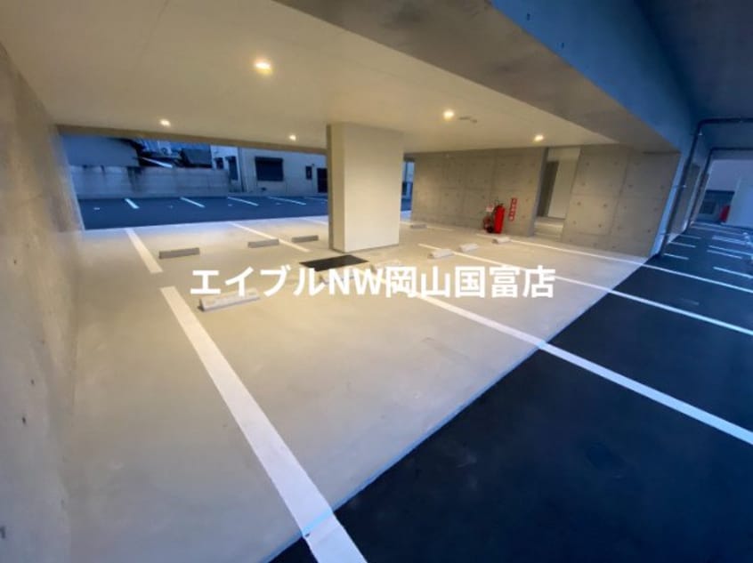  岡山市電東山本線<岡山電気軌道>/柳川駅 徒歩14分 7階 築3年